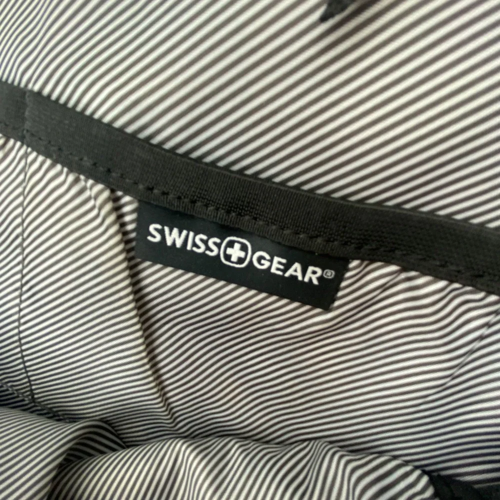 SwissGear Backpack Gray Heather Black Laptop Bag Travel School Work Everyday